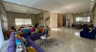 Sumptuous villa for sale in Route Amizmiz Marrakech