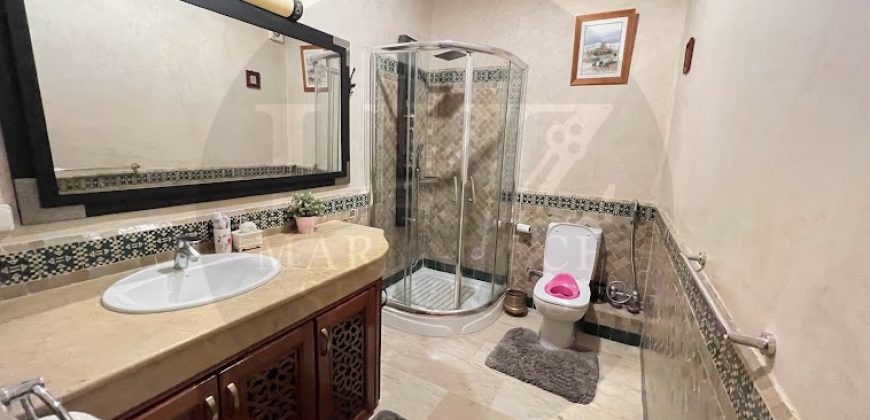 Vend appartement 3 chambres Route de Fès Marrakech avec piscine collective